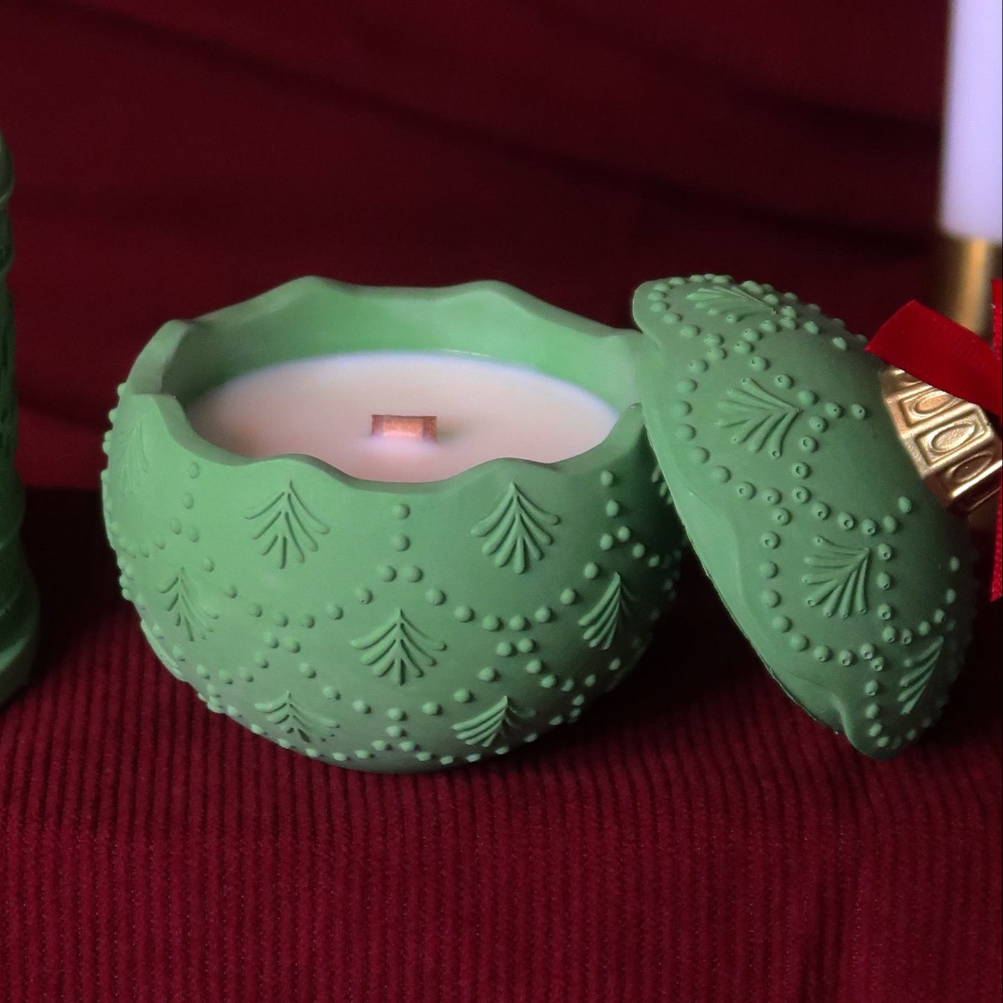 Boule de Noël – Tonka & Sucre Glacé (130g)