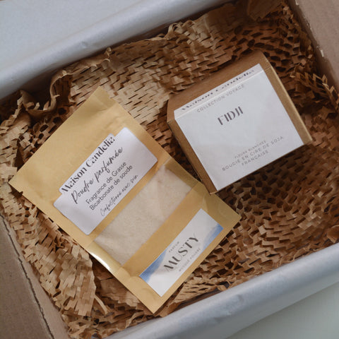 Coffret Évasion — Poudre Parfumée + Bougie Voyage 130g | Maison Candelia